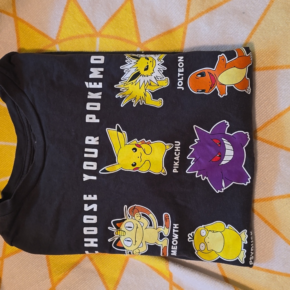 GUC- Old Navy Pokémon Short Sleeve T-shirt in Dark Gray size L (10-12)